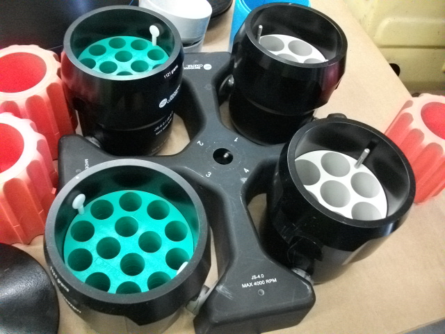 Round Bucket Rotor Centrifuge Rotors: Beckman Coulter JS-4.0 4-Place Swinging-Bucket Rotor